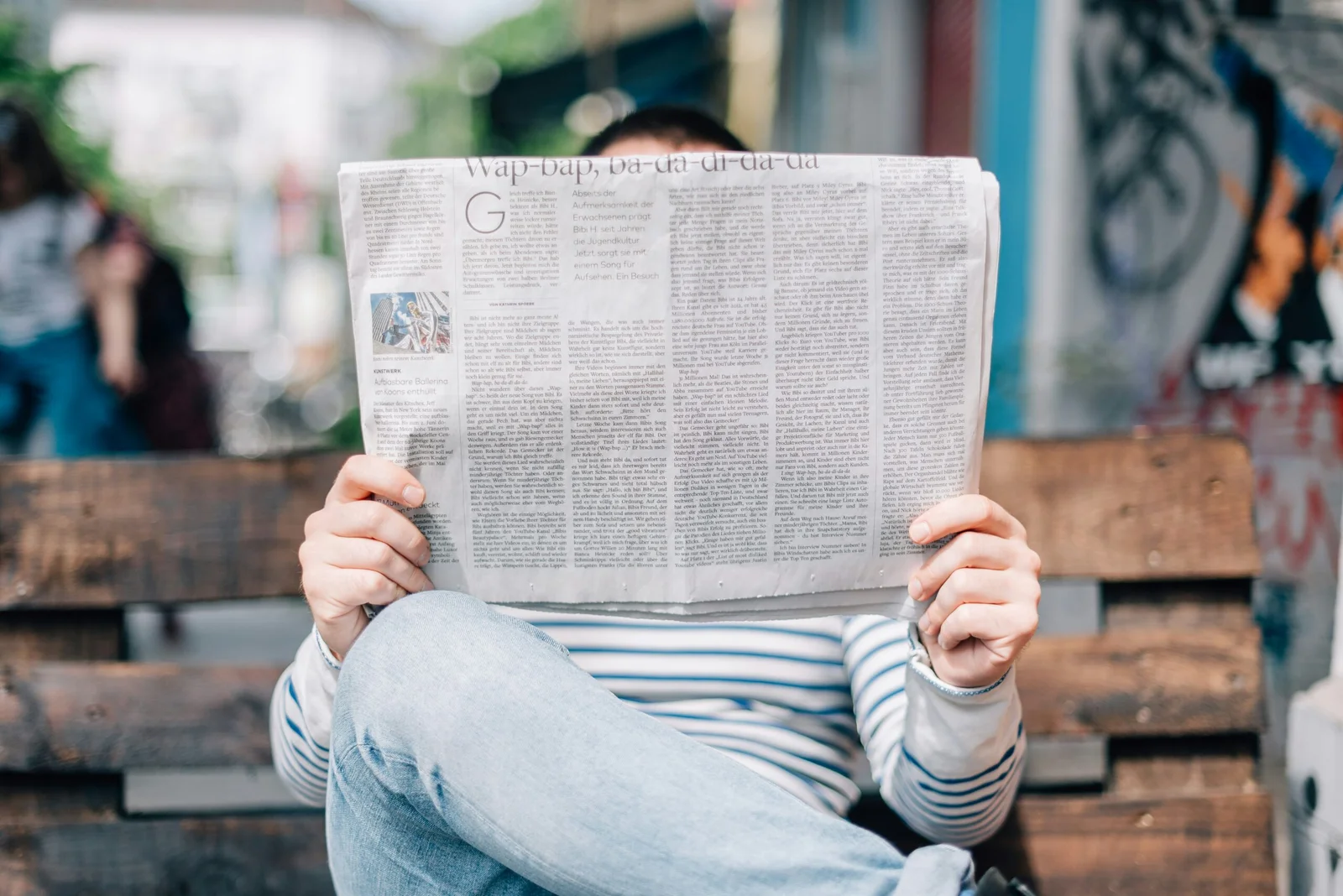 Using News Aggregators to Streamline Your Information Sources